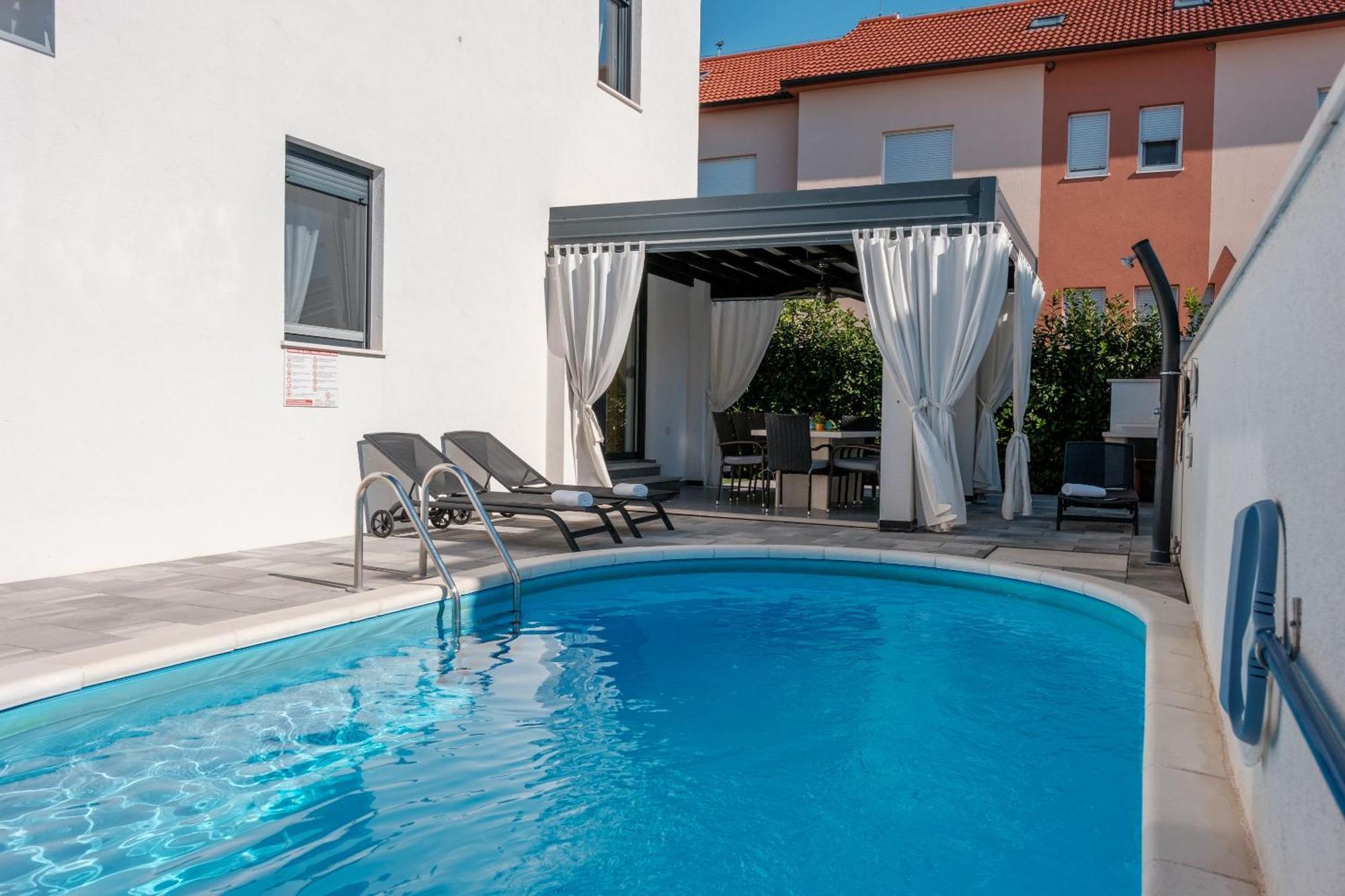 Villa Essenza - Luksuzne Kuce Za Odmor Vodice Exterior photo