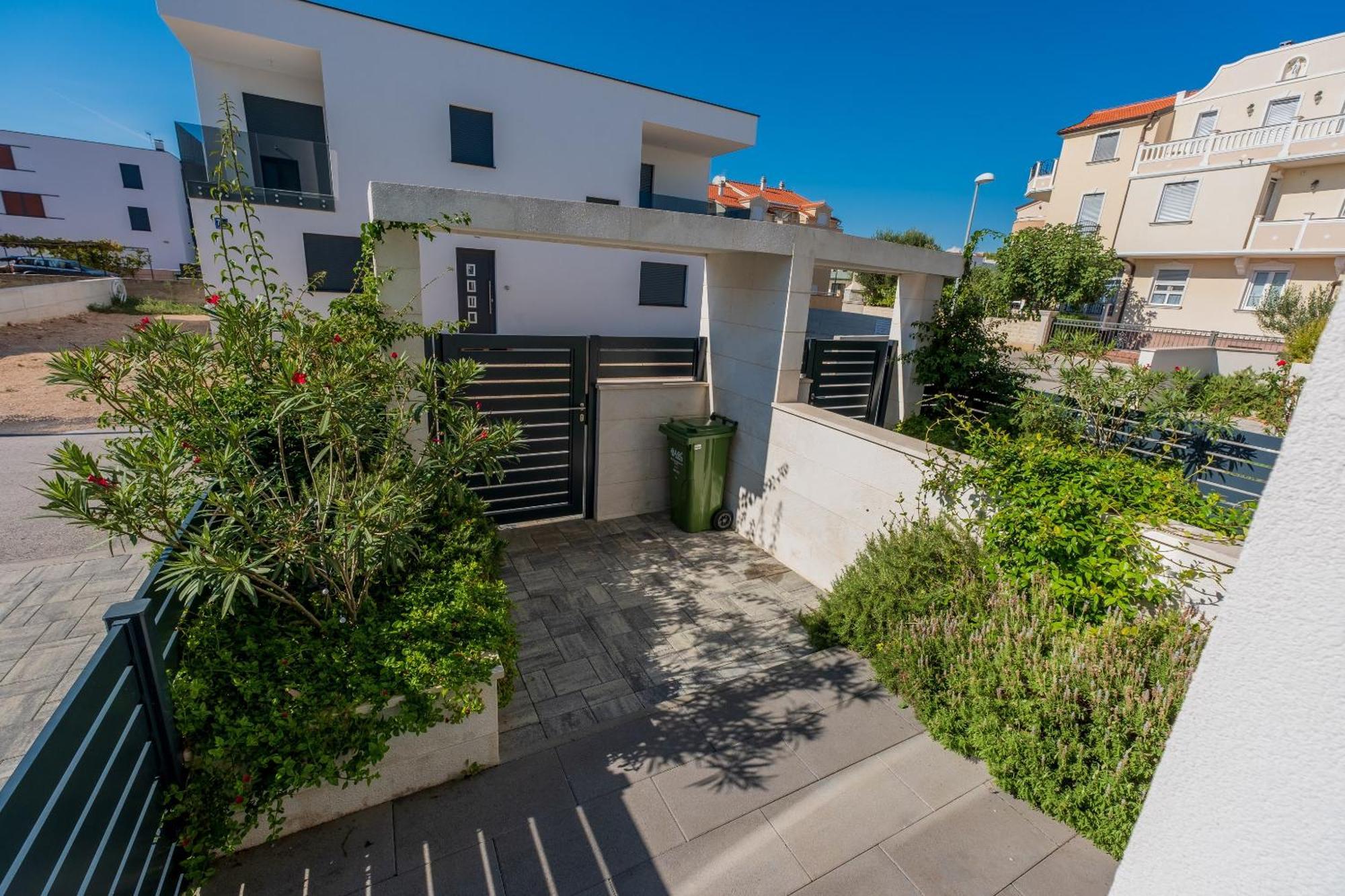 Villa Essenza - Luksuzne Kuce Za Odmor Vodice Exterior photo